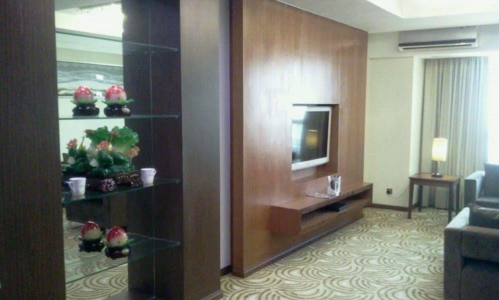 Hotel Aifa Лабуан Екстериор снимка